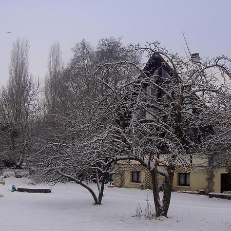 La Maison Du Verger Acquigny Exteriér fotografie